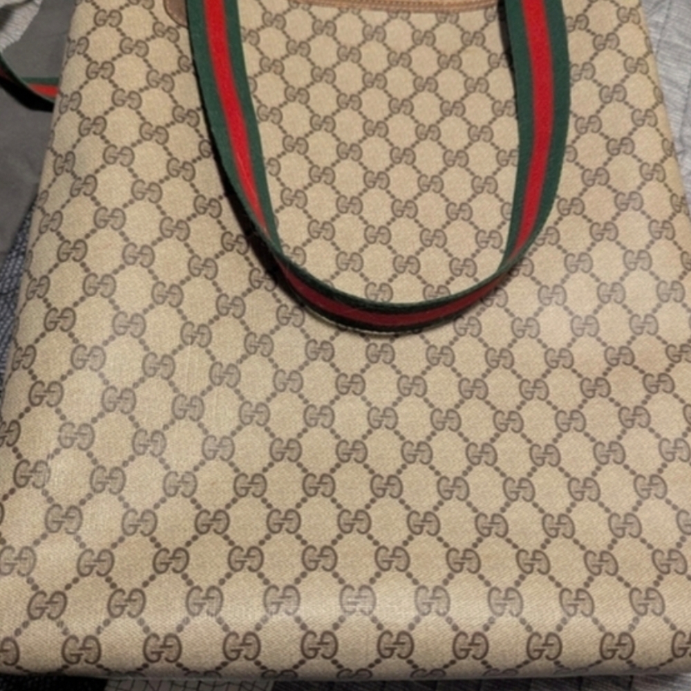Gucci Supreme Tote Bag with Sherry Canvas Straps and COA - Picture 6 of 16